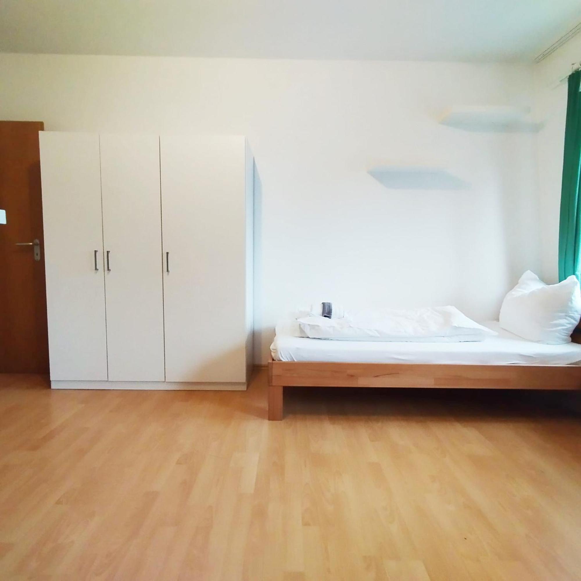 Nette Apartments In Wuerzburg Экстерьер фото