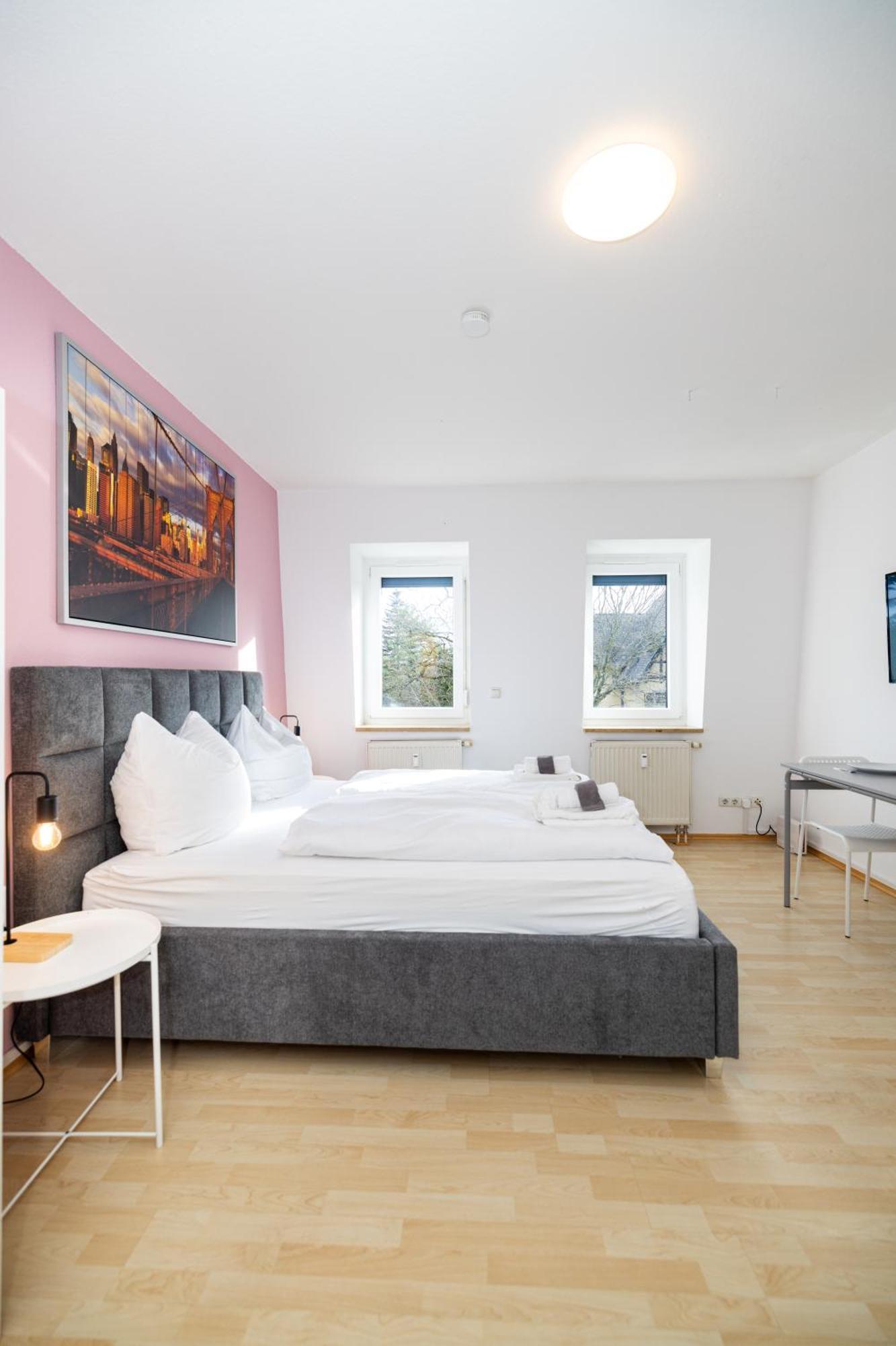 Nette Apartments In Wuerzburg Экстерьер фото