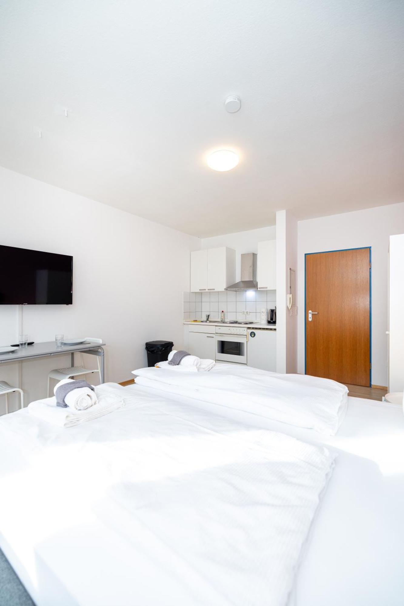 Nette Apartments In Wuerzburg Экстерьер фото