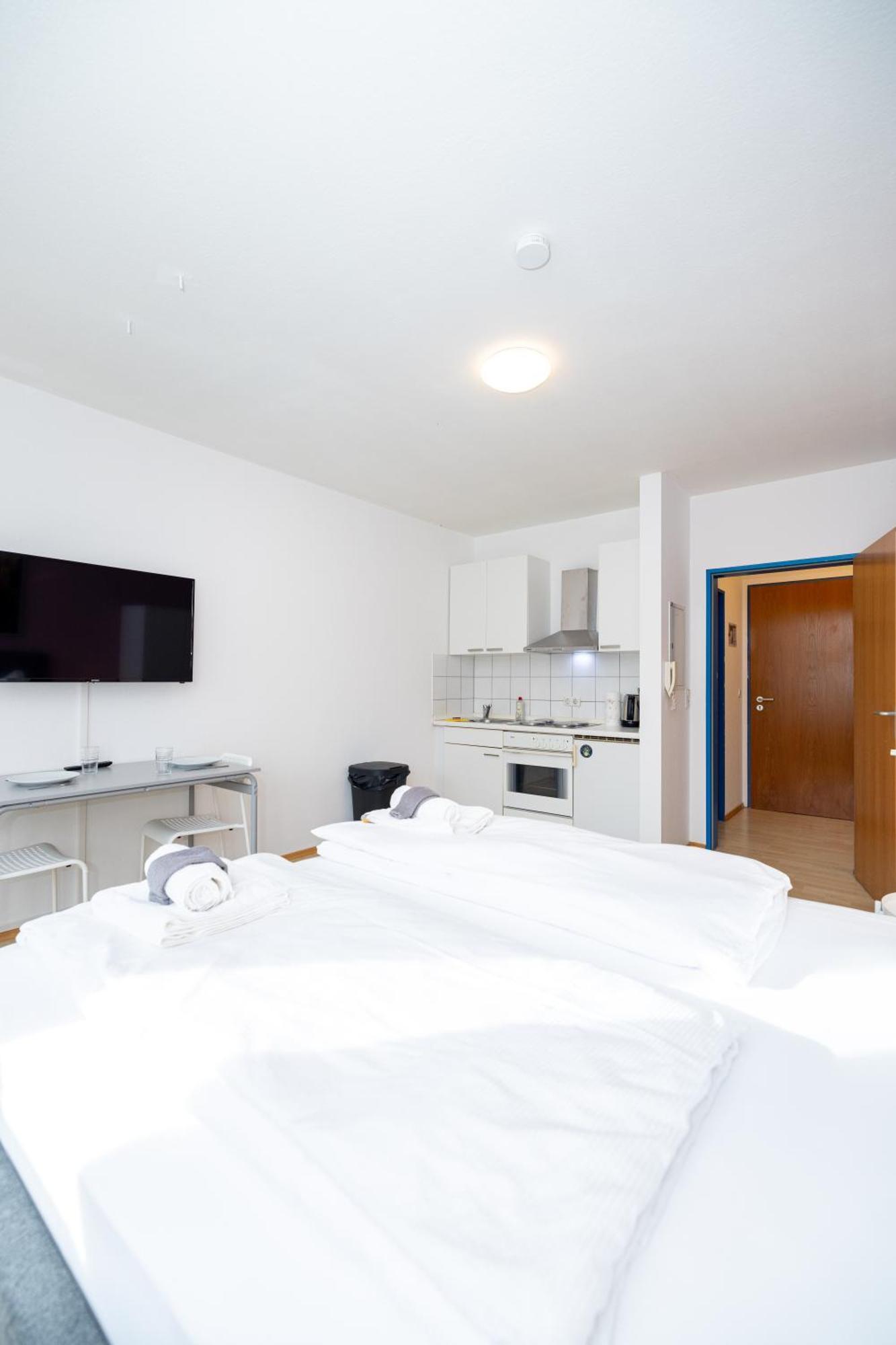 Nette Apartments In Wuerzburg Экстерьер фото