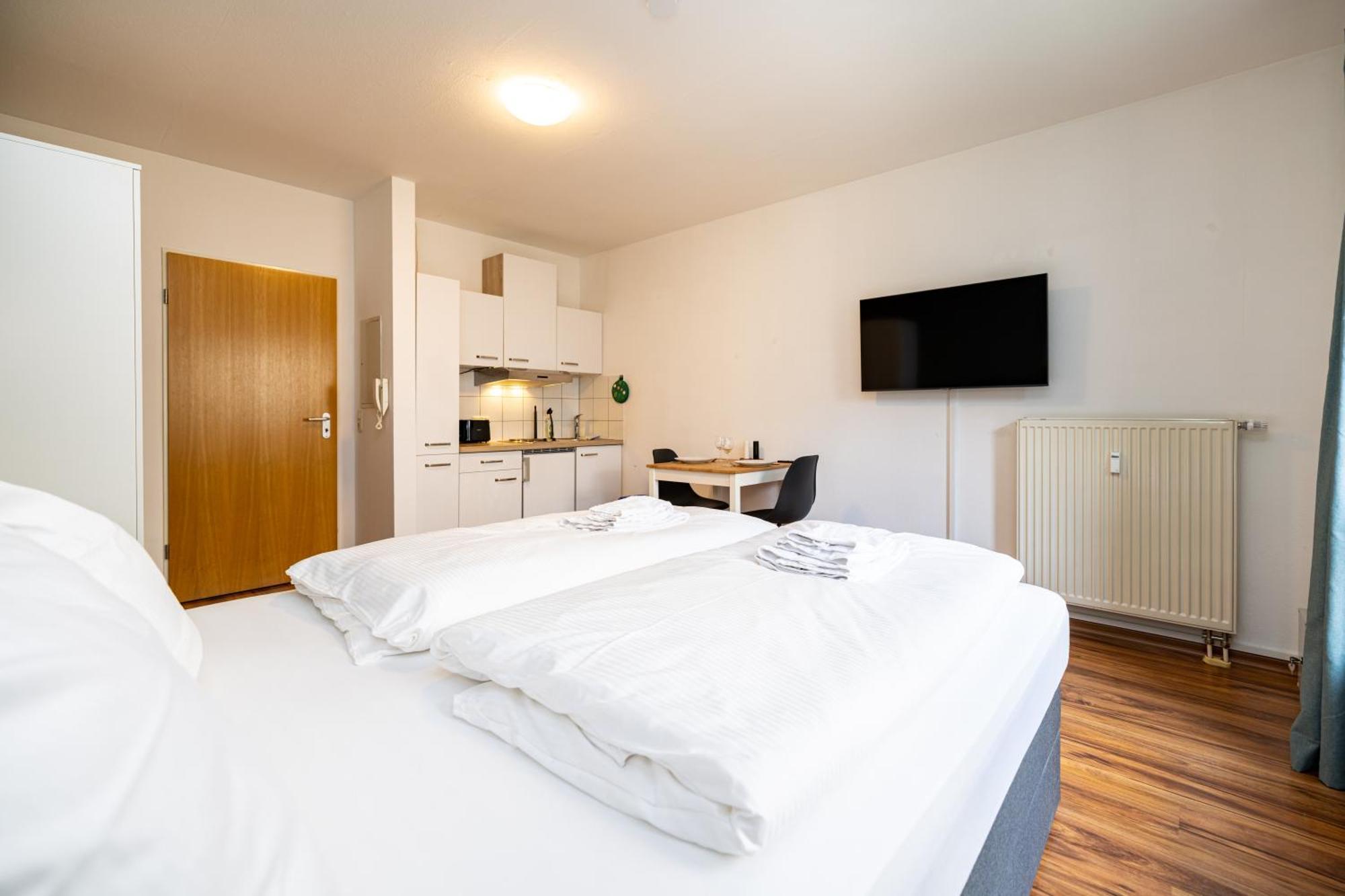 Nette Apartments In Wuerzburg Экстерьер фото